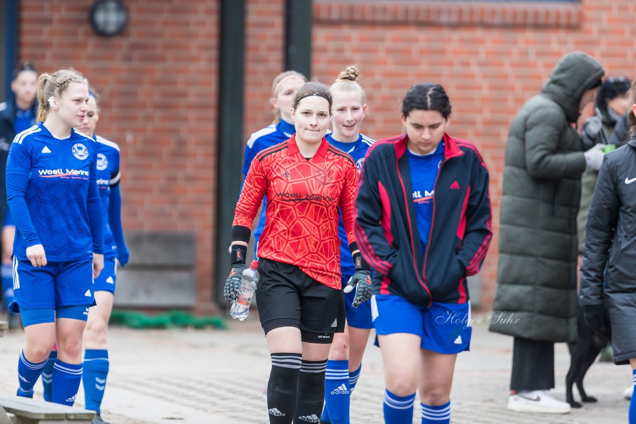 Bild 288 - F SSC Hagen Ahrensburg - SV Frisia Risum-Lindholm : Ergebnis: 1:2